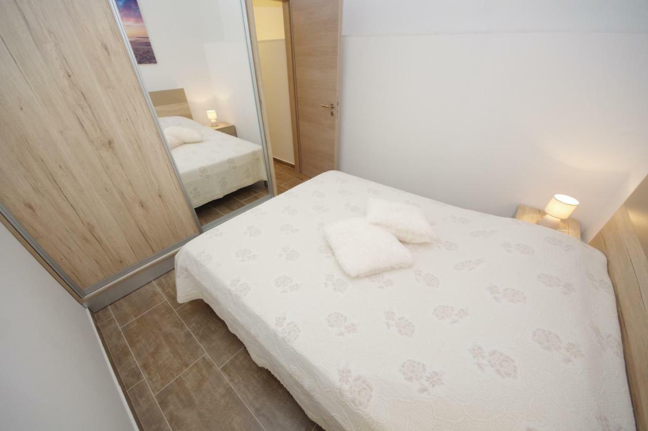 Gabi 3 Apartment Zadar Exterior photo